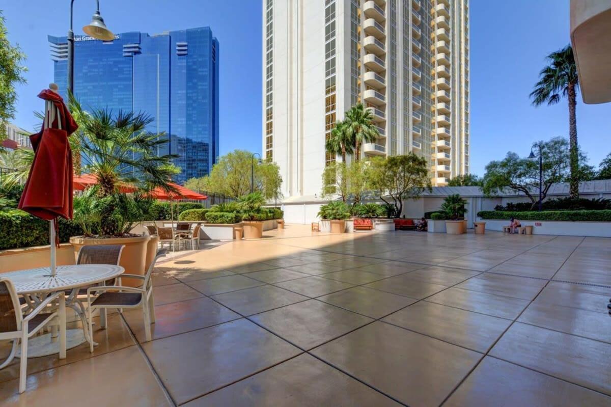 Mgm Signature-21-609 Strip View Jacuzzi Studio Las Vegas Exteriér fotografie